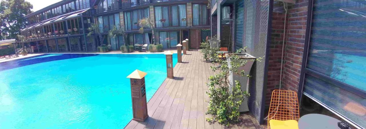 Cumhuriyet Green House Garden Park Hotel מראה חיצוני תמונה