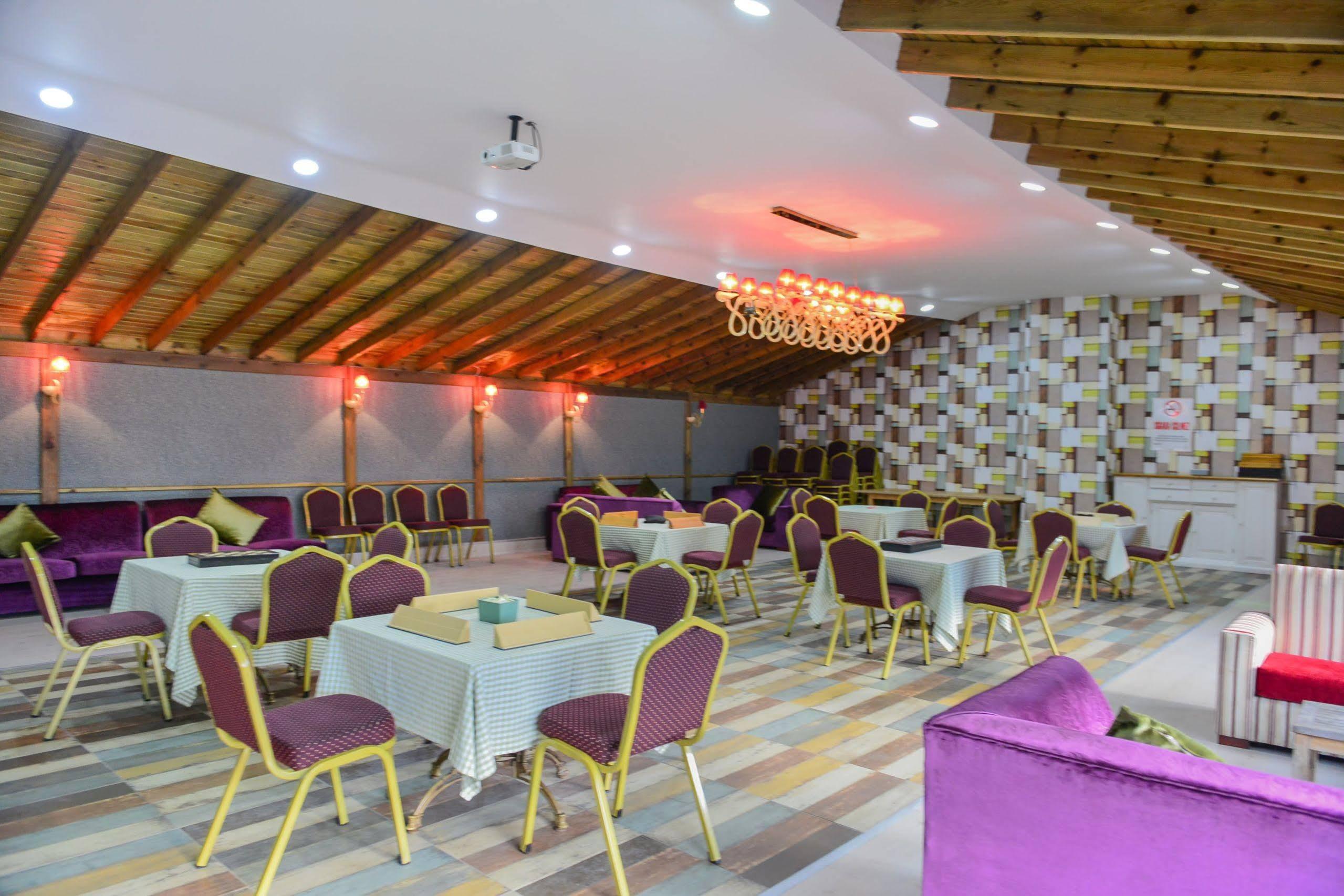 Cumhuriyet Green House Garden Park Hotel מראה חיצוני תמונה