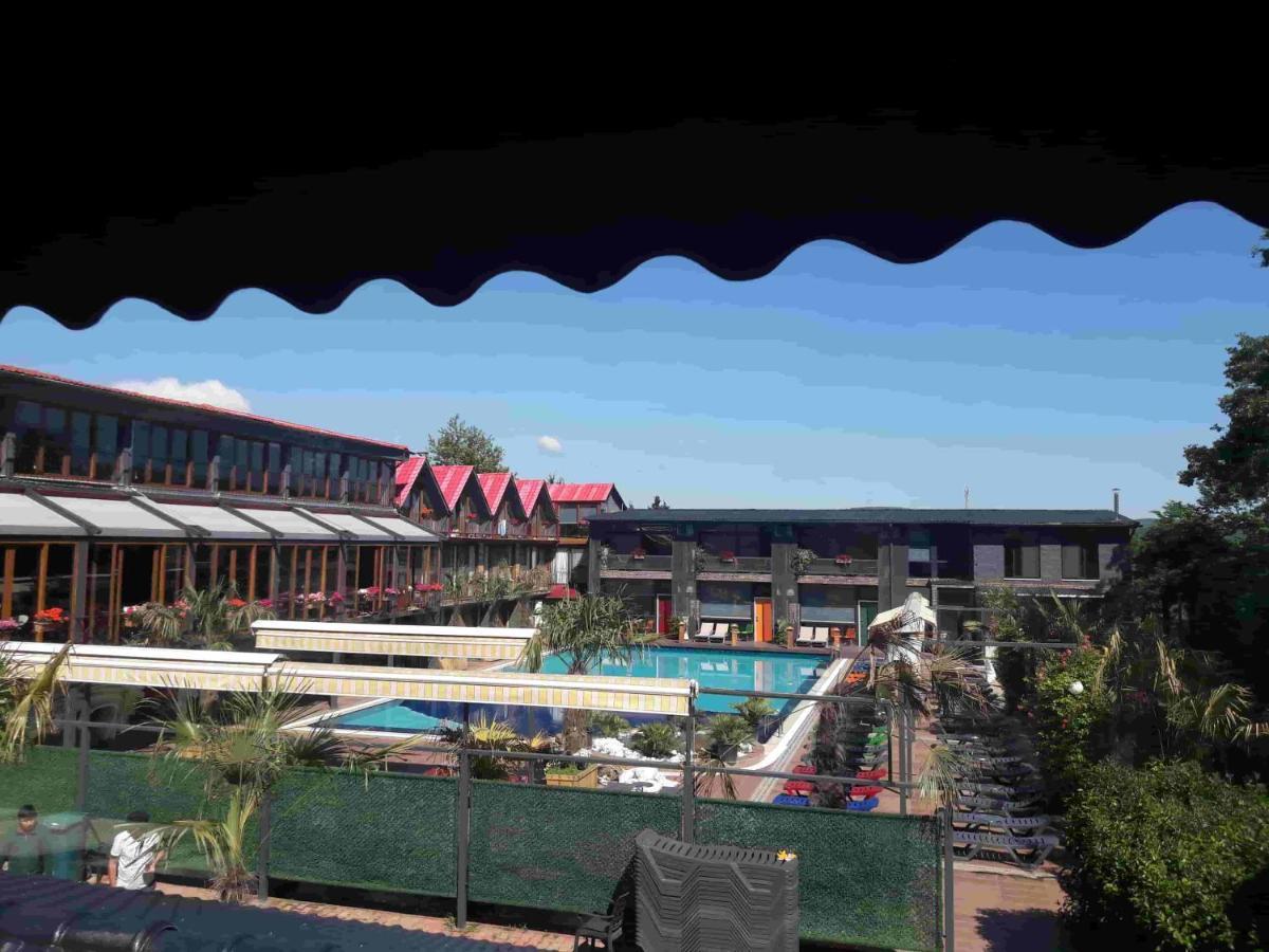 Cumhuriyet Green House Garden Park Hotel מראה חיצוני תמונה